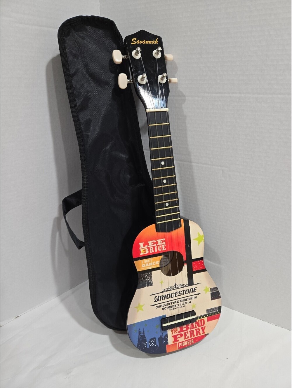 Soprano Ukulele Savannah SU-105-BK Acoustic and Gig Bag Bridgestone 2014